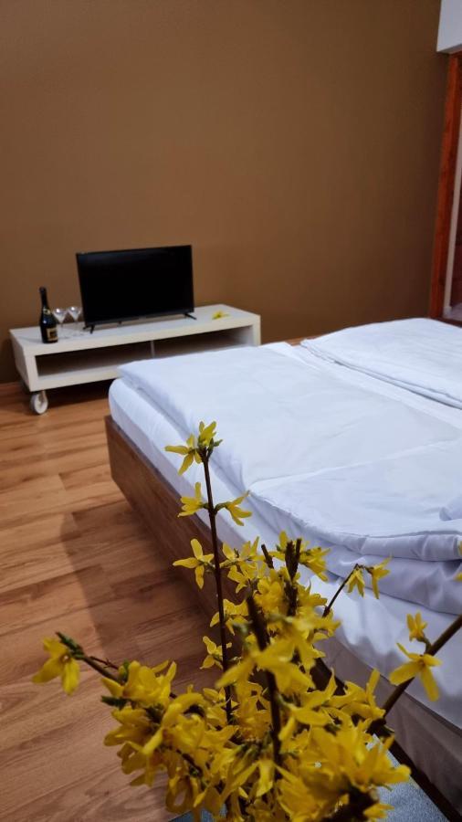 Relax Apartman Siofok-Sosto מראה חיצוני תמונה
