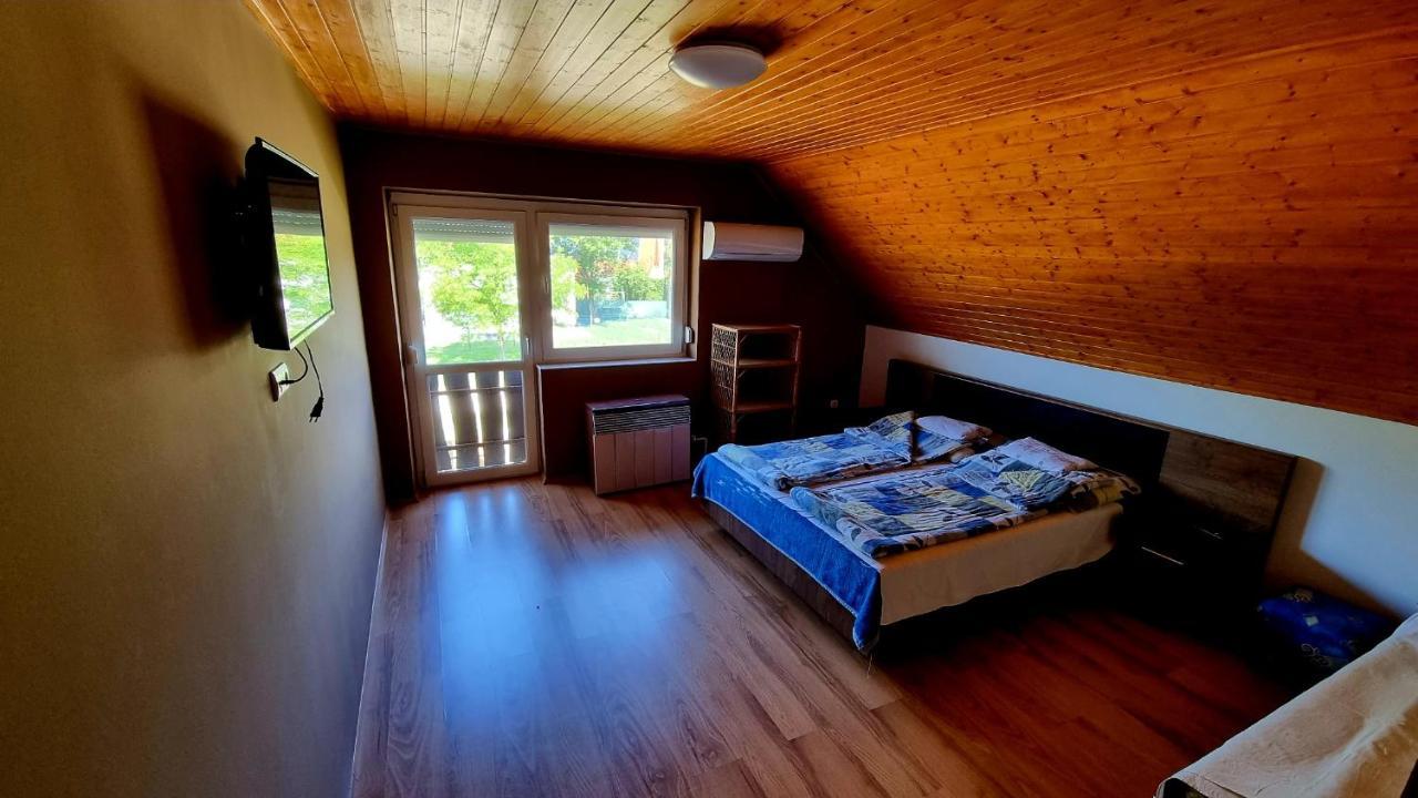 Relax Apartman Siofok-Sosto מראה חיצוני תמונה